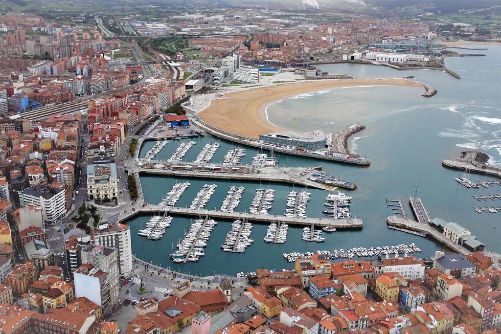 Espacio Gijon Poniente Exterior photo