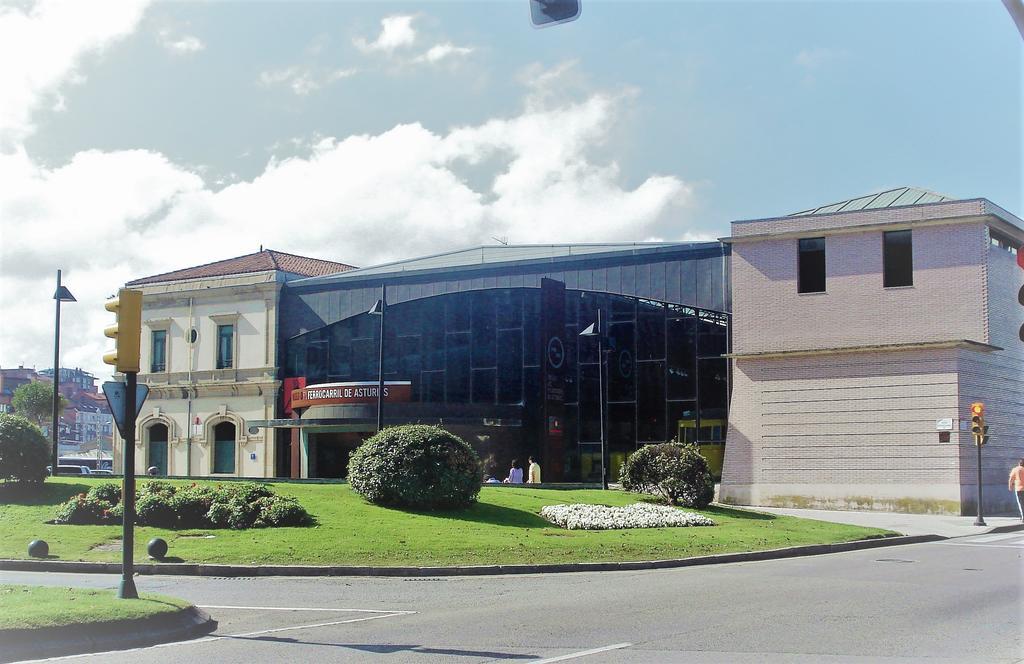 Espacio Gijon Poniente Exterior photo