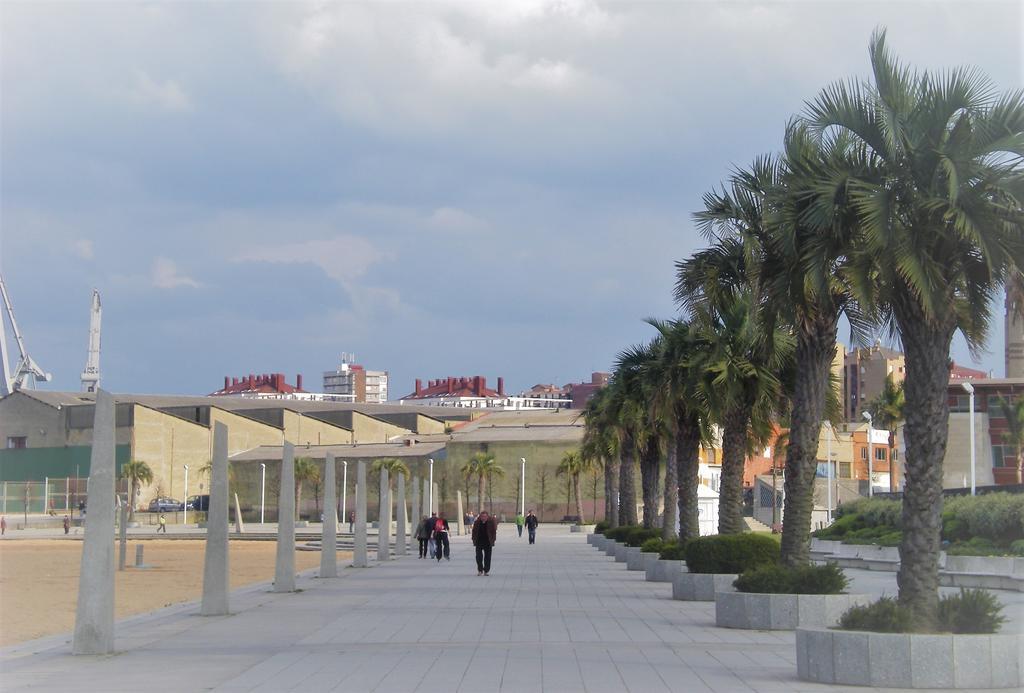 Espacio Gijon Poniente Exterior photo